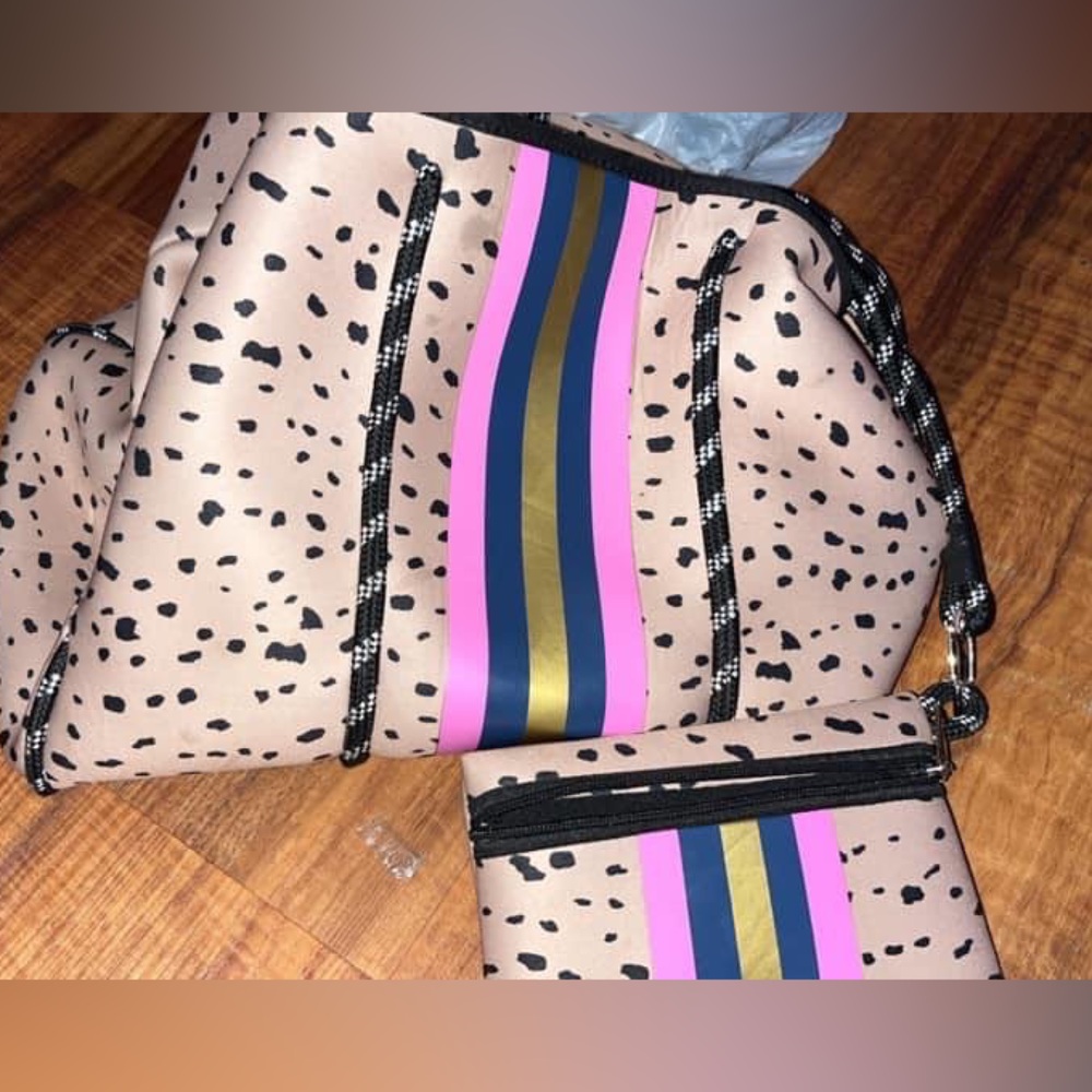 Neoprene bag
